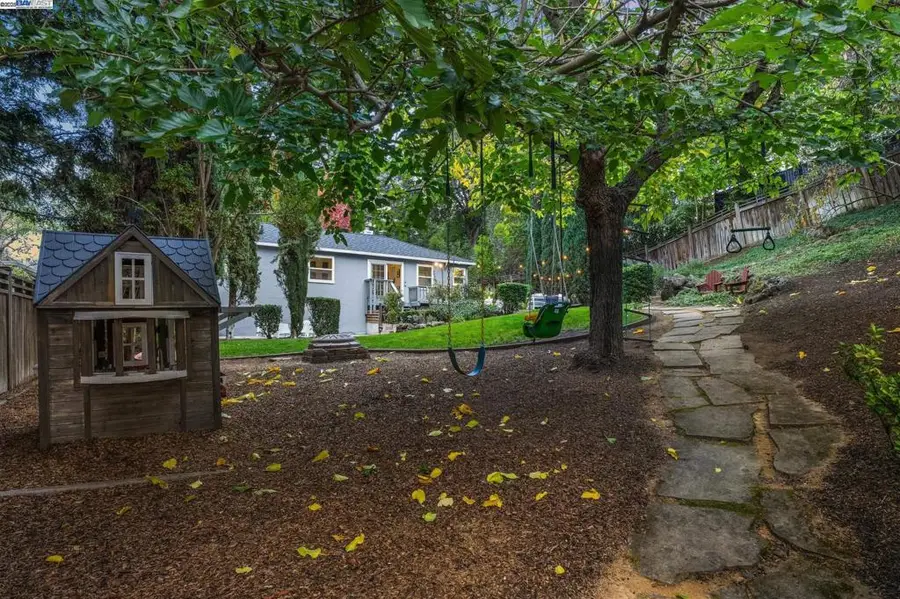 1367 El Curtola Blvd, Lafayette, CA 94549 - Image #3