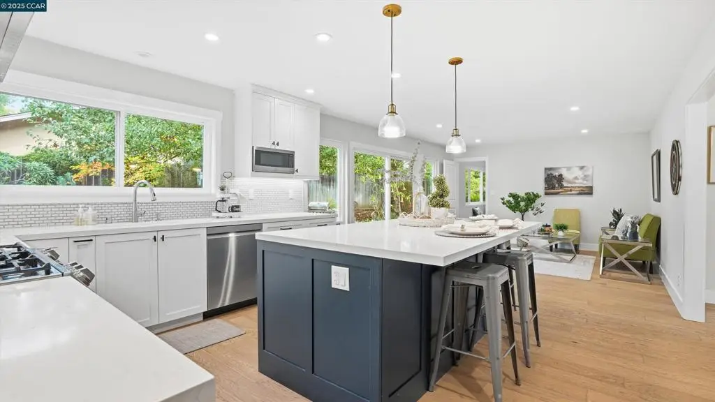 235 Appalachian Dr, Martinez, CA 94553 - Image #1