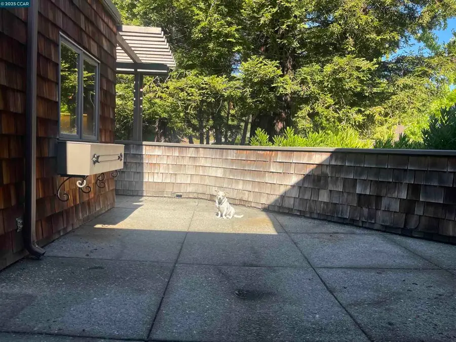 200 The Knoll #End, Orinda, CA 94563 - Image #3