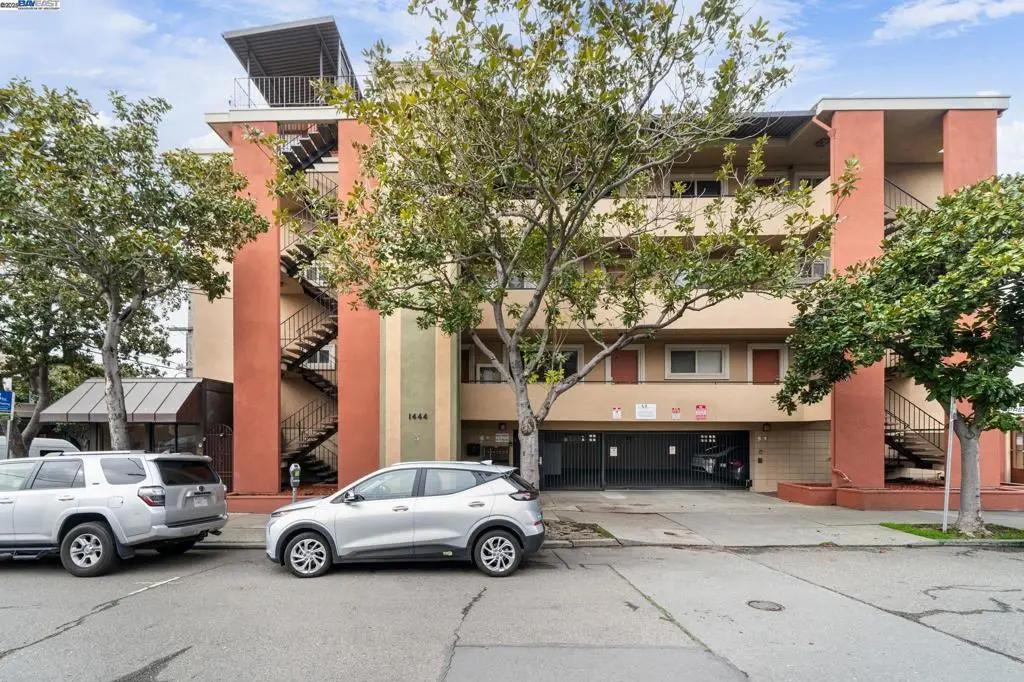 1444 Walnut St, Berkeley, CA 94709 - Image #1