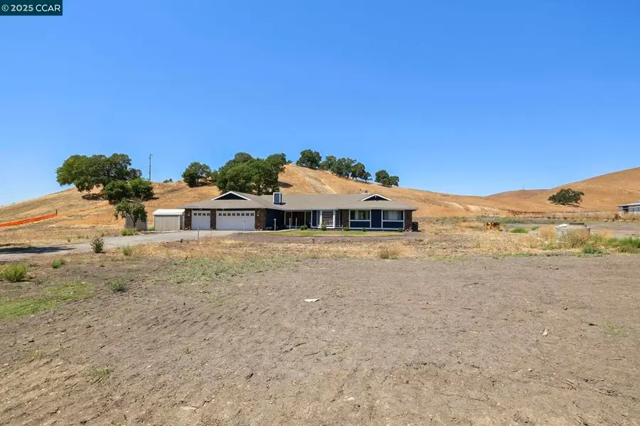 1610 Lawrence Road, Danville, CA 94506 - #2