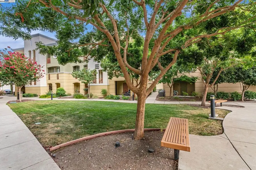 4720 Norris Canyon Rd #206, San Ramon, CA 94583 - Image #2