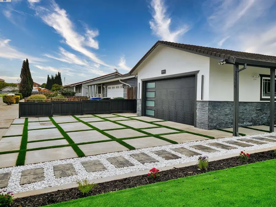 5603 Wintergreen Dr, Newark, CA 94560 - Image #3