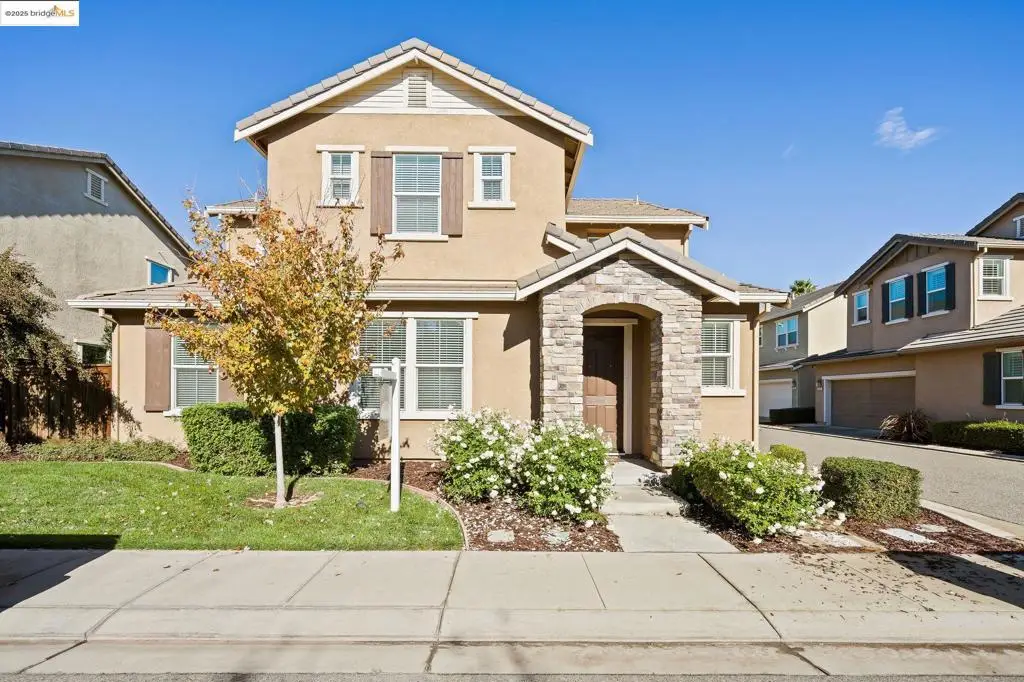 2249 Novi Dr, Riverbank, CA 95367 - Image #1