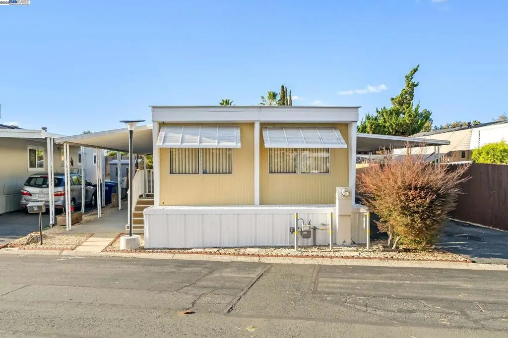 18 Galloway Dr, Concord, CA 94520 - Image #1