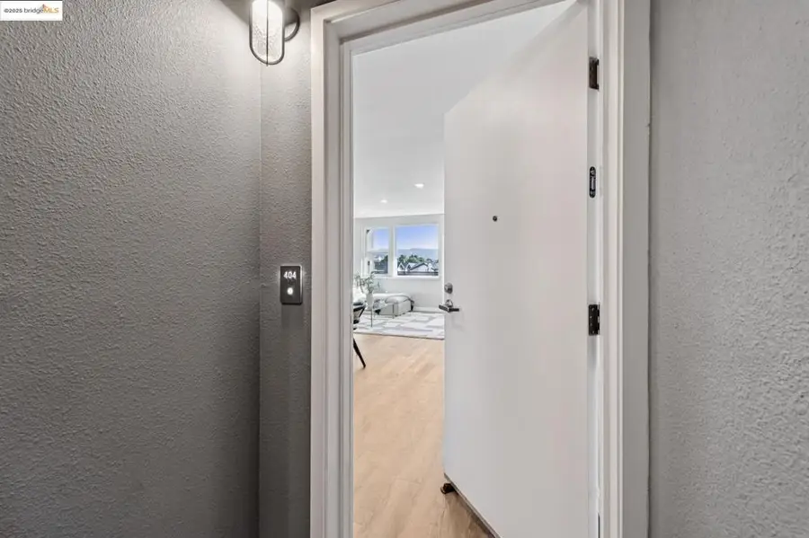 2400 Adeline St #404, Oakland, CA 94607 - Image #2