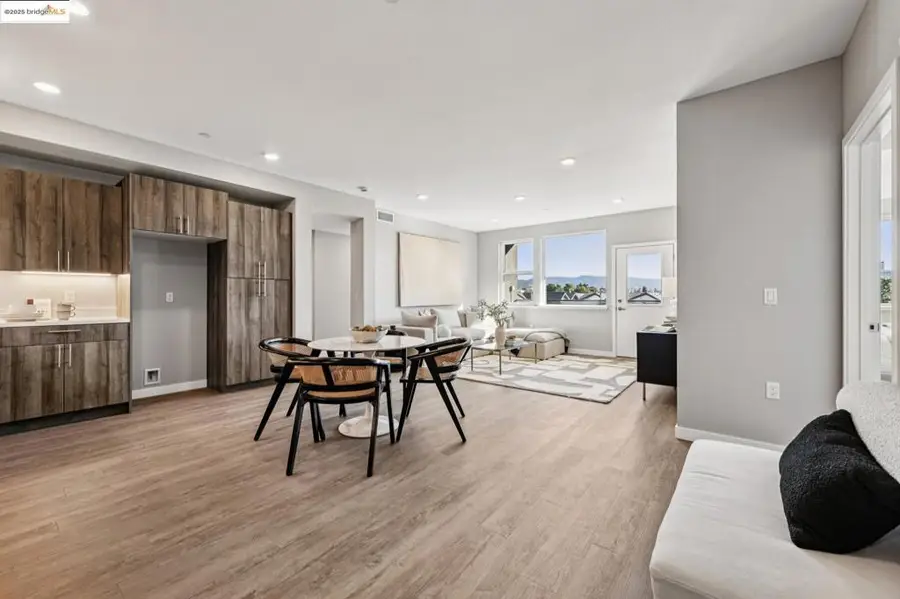 2400 Adeline St #404, Oakland, CA 94607 - Image #3