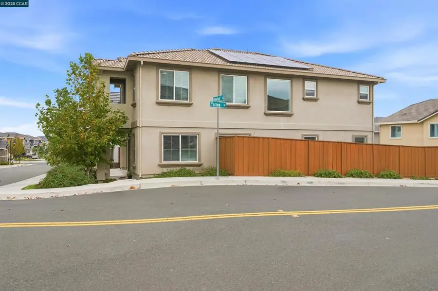 5227 Waterleaf Ln, Fairfield, CA 94534 - Image #2
