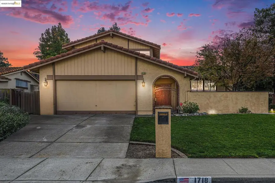 1718 Yellowstone Dr, Antioch, CA 94509 - Image #2