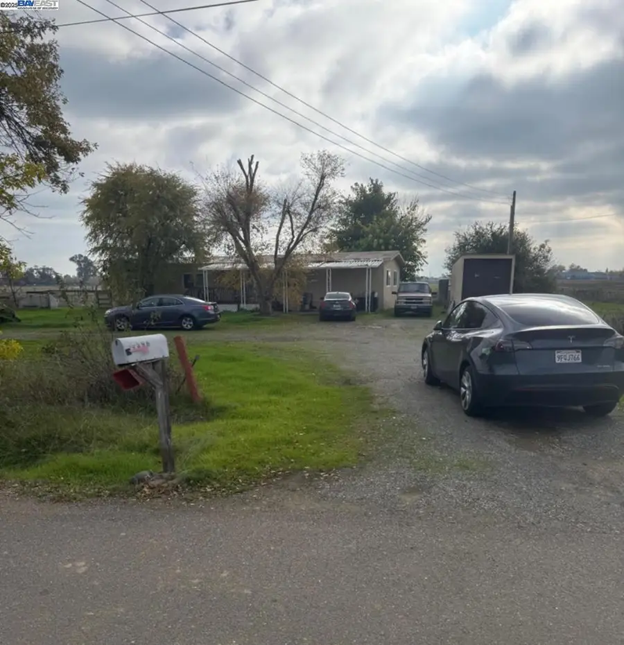 9596 Rogers Rd., Sacramento, CA 95829 - Image #2