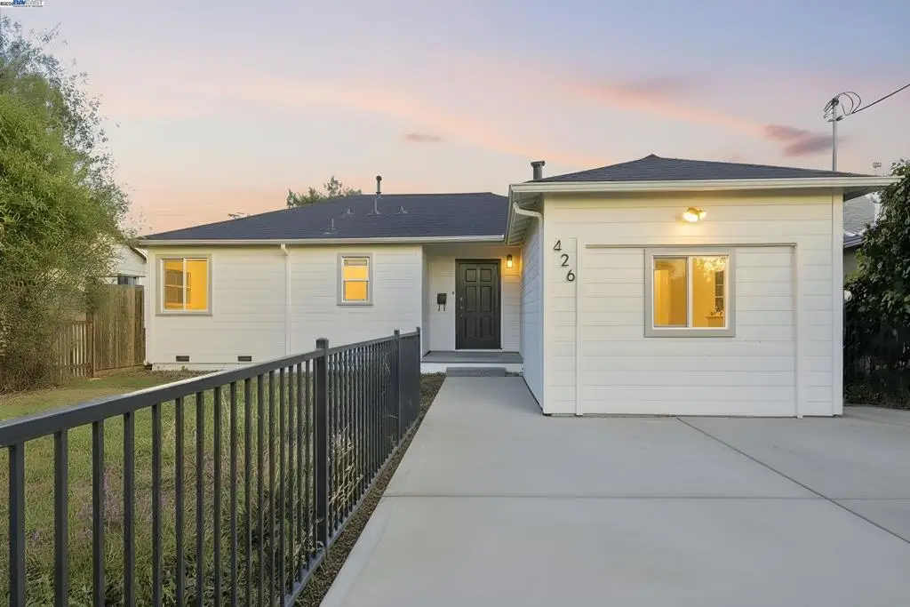 426 Gramercy Pl, Oakland, CA 94603 - Image #1