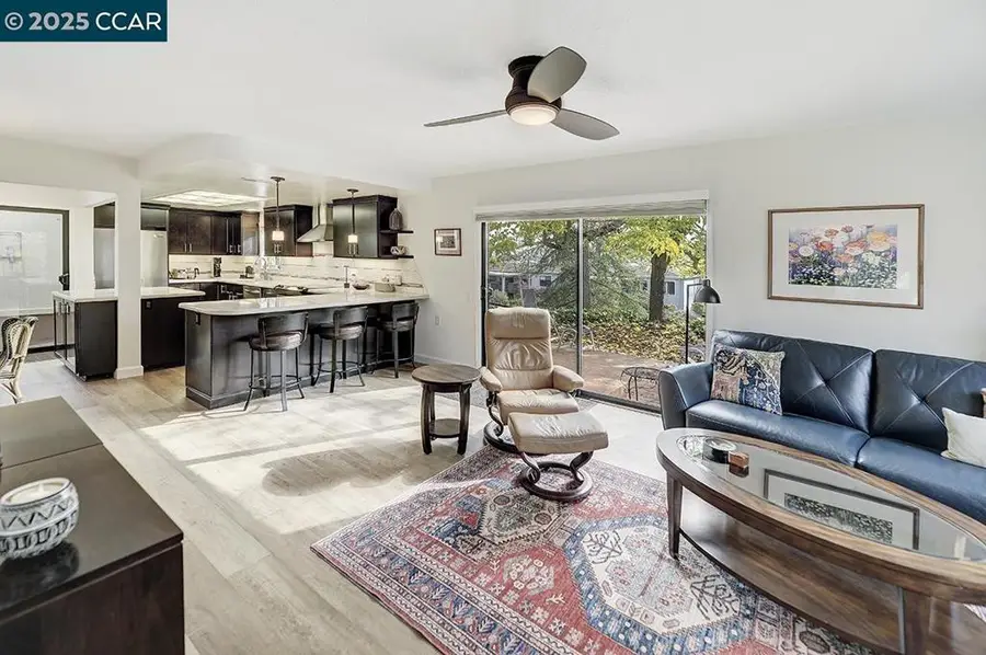 1809 Golden Rain Rd #4, Walnut Creek, CA 94595 - Image #3