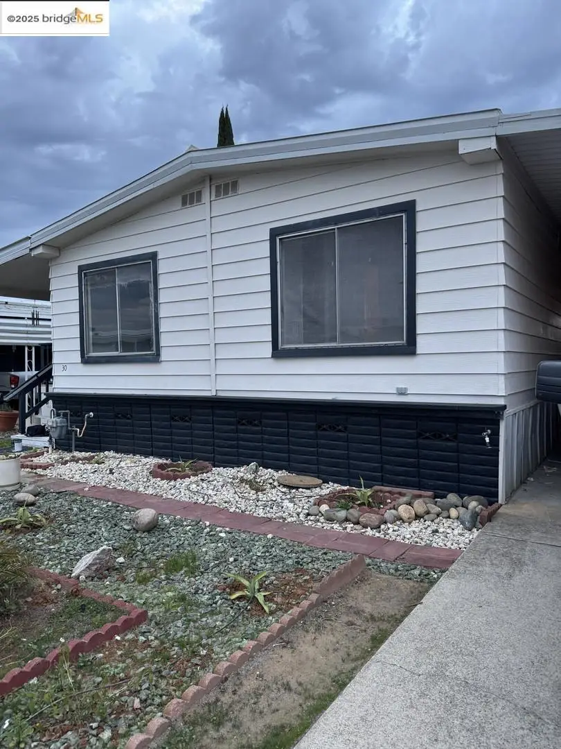 30 Calle Susana, Elk Grove, CA 95624 - Image #2