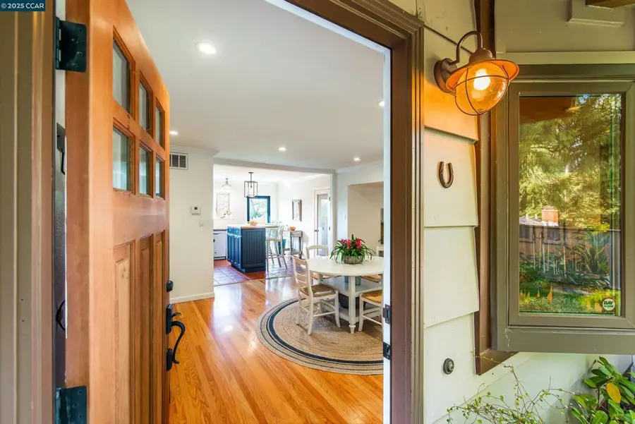 1085 Oak Hill Road #d, Lafayette, CA 94549 - Image #3