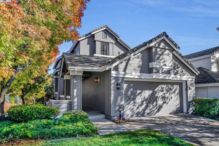 1301 Strawberry Ct, Danville, CA 94526 - Image #3