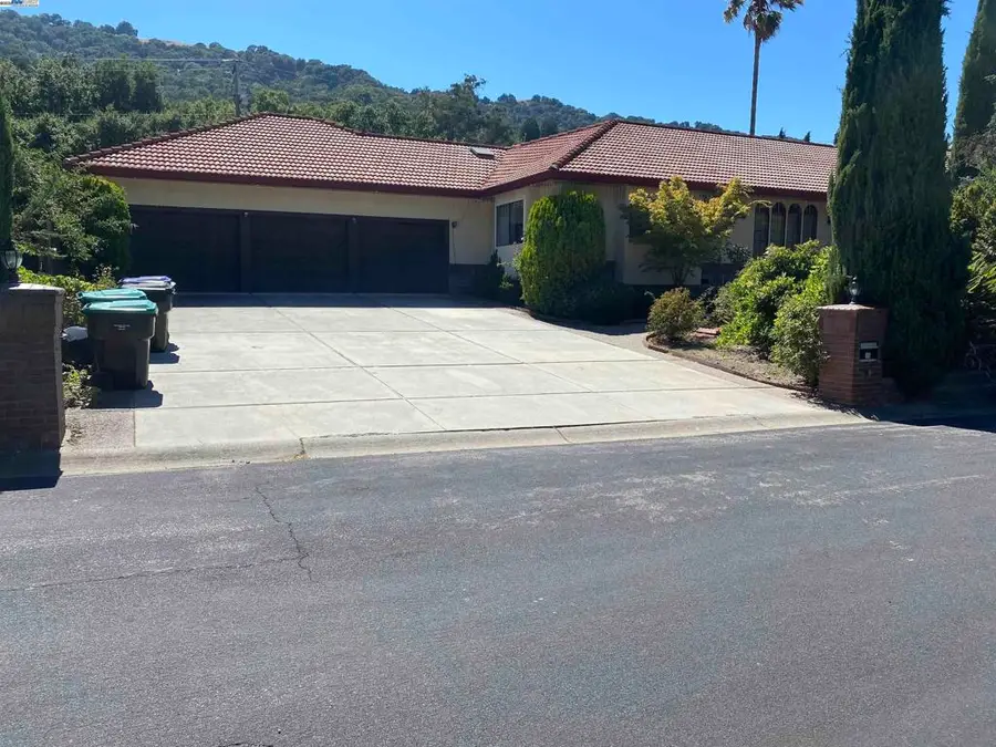 11 Foothill Lane, Pleasanton, CA 94588 - Image #2