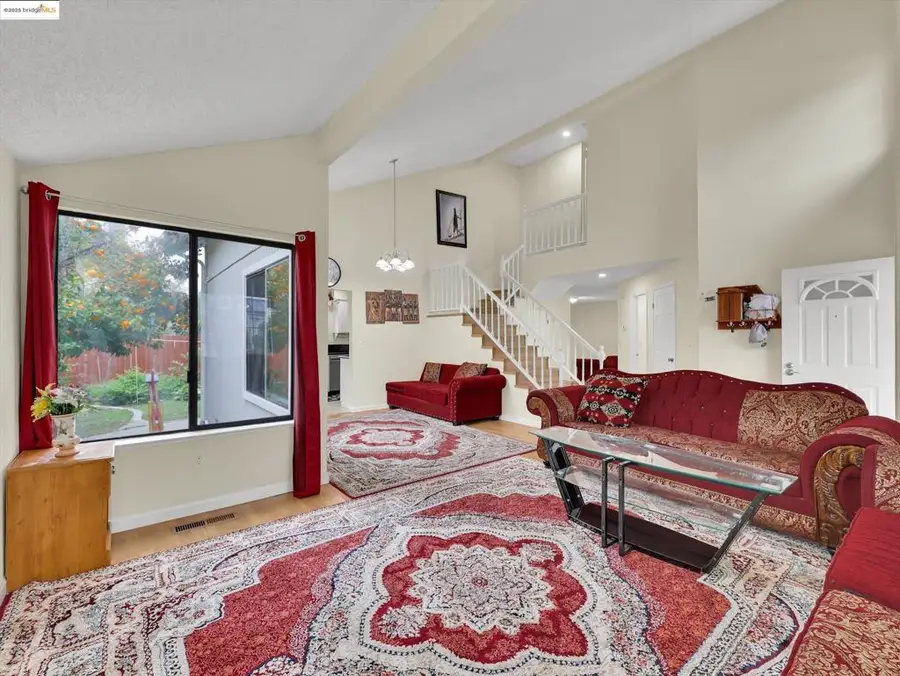 425 Sandy Hill Ct, Antioch, CA 94509 - #3