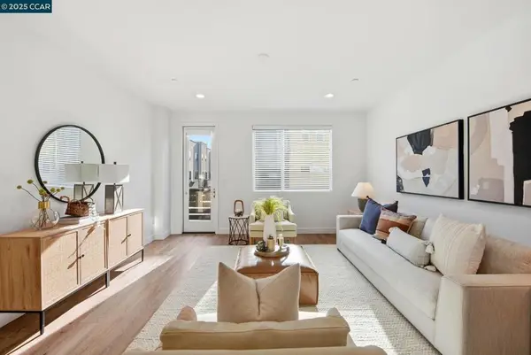 967 24th Street, Oakland, CA 94607