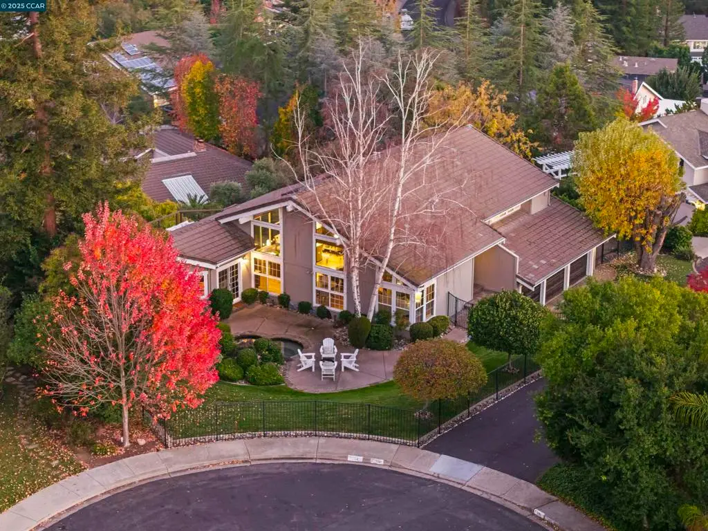 392 Paraiso Dr, Danville, CA 94526 - Image #1