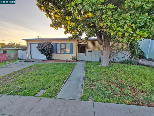 3135 Alta Mira Dr, Richmond, CA 94806