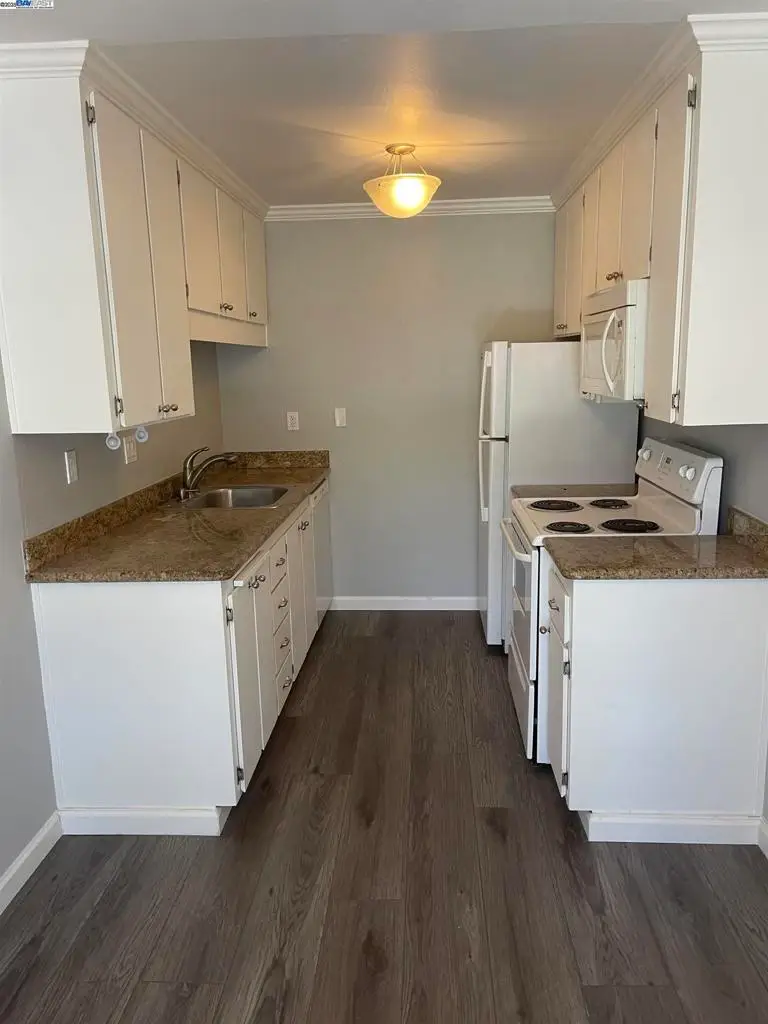 185 Sierra Dr #206, Walnut Creek, CA 94596 - #3