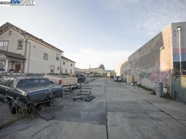 1041 7th Ave, Oakland, CA 94607 - #1