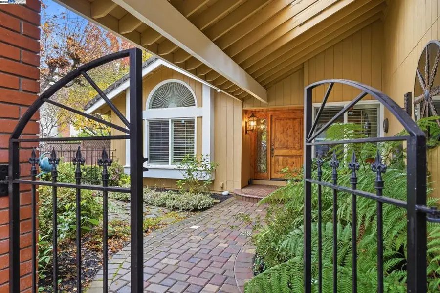 66 66 Oakridge Ct, Danville, CA 94526 - #3