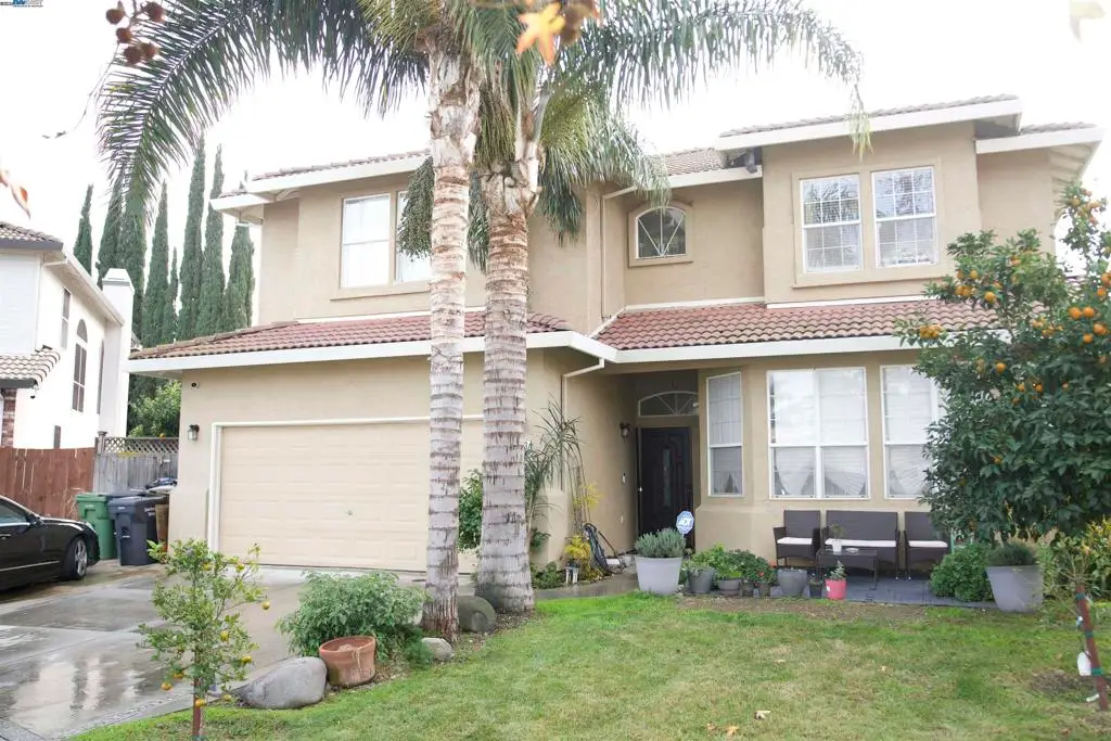 1233 Plaza Ct, Tracy, CA 95377 - #1