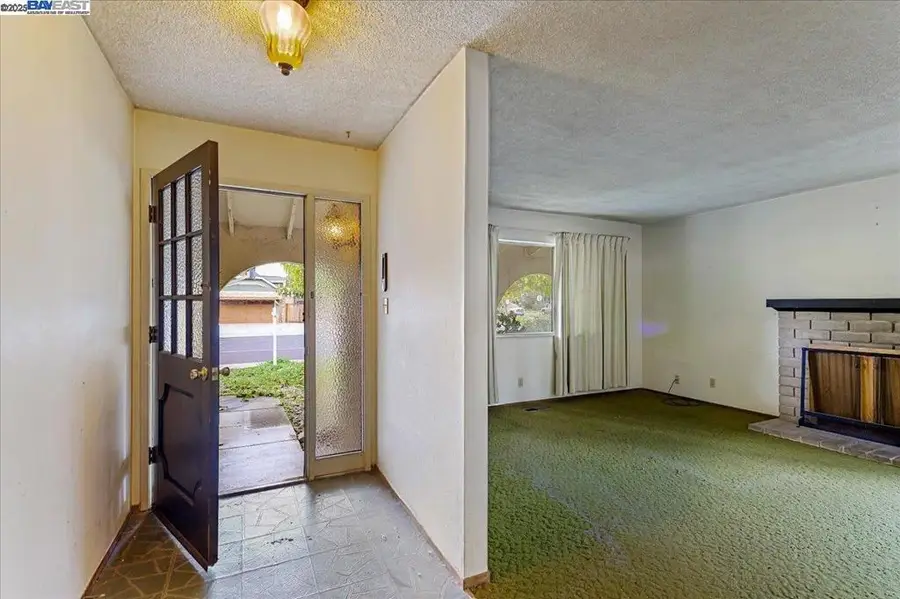 5163 Charlotte Way, Livermore, CA 94550 - Image #3