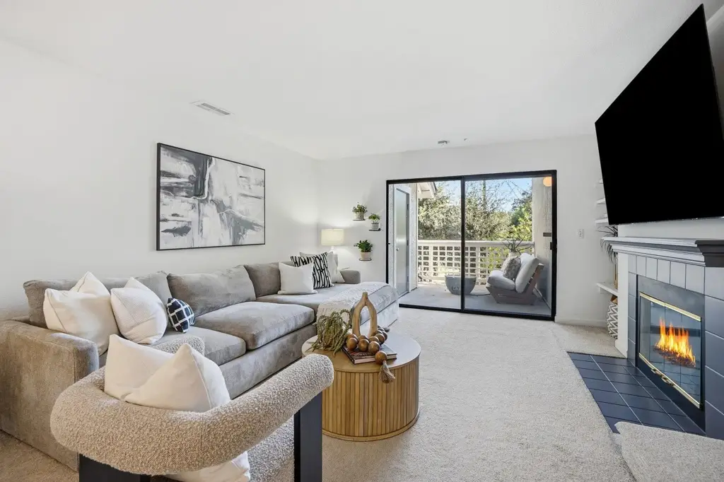 2586 Oak Road #229, Walnut Creek, CA 94597 - Image #1