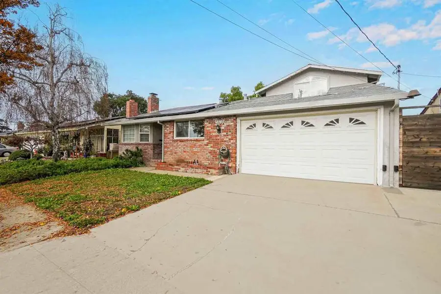 23735 Nevada Rd, Hayward, CA 94541 - Image #2