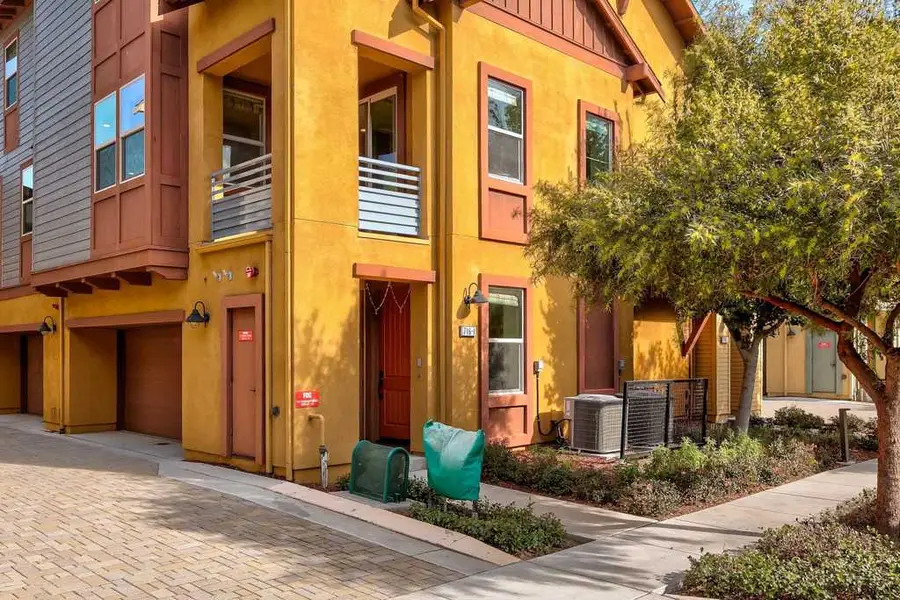 716 Tranquility Cir #1, Livermore, CA 94551 - Image #2