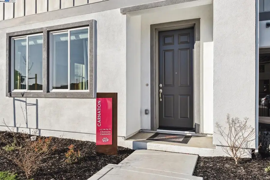 1488 Monument Ln, Fairfield, CA 94533 - #2