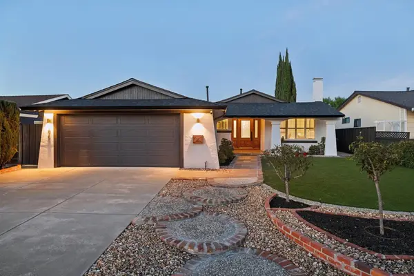 705 Los Huecos Dr, San Jose, CA 95123