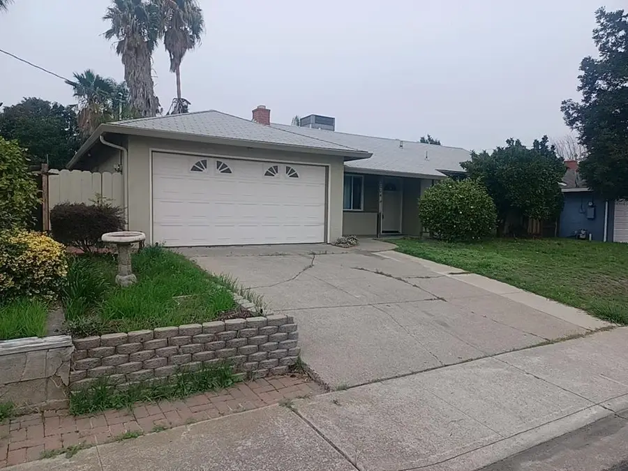 2004 Biglow Dr, Antioch, CA 94509 - Image #3