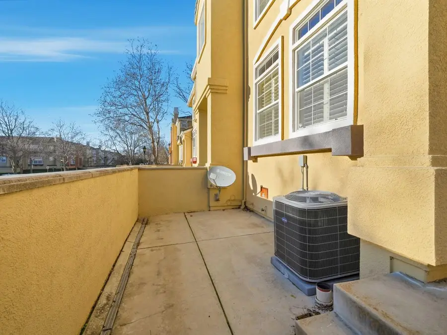 3622 Fitzsimmons Cmn, Fremont, CA 94538 - Image #3