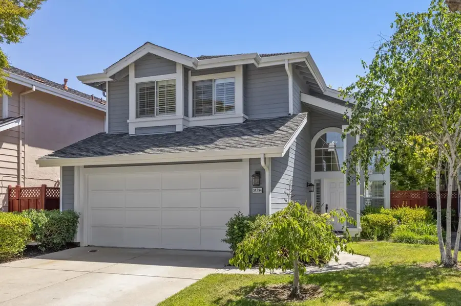 34294 Dunhill Dr, Fremont, CA 94555 - Image #3