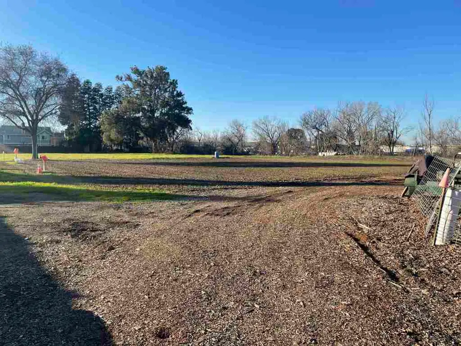 327 Linden Way, Pleasanton, CA 94566 - #2