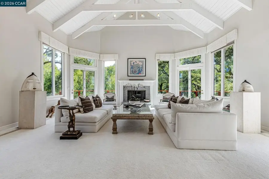 4 Julianna Ct, Moraga, CA 94556 - Image #2