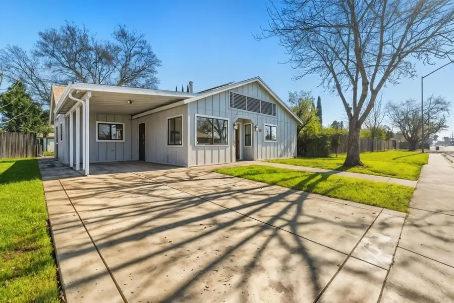1704 East St, Tracy, CA 95376 - #3