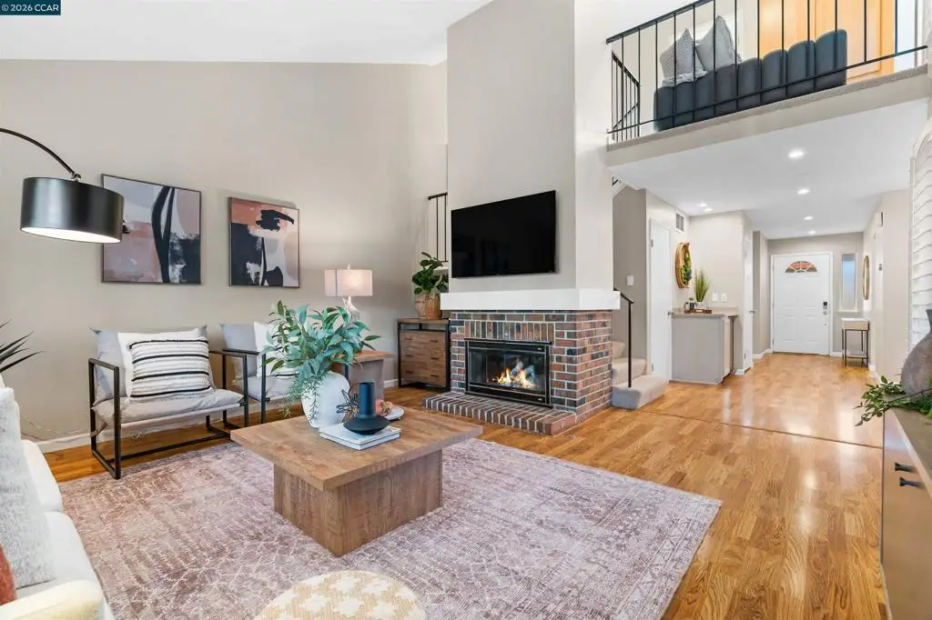 582 582 La Corso Dr, Walnut Creek, CA 94598 - #1