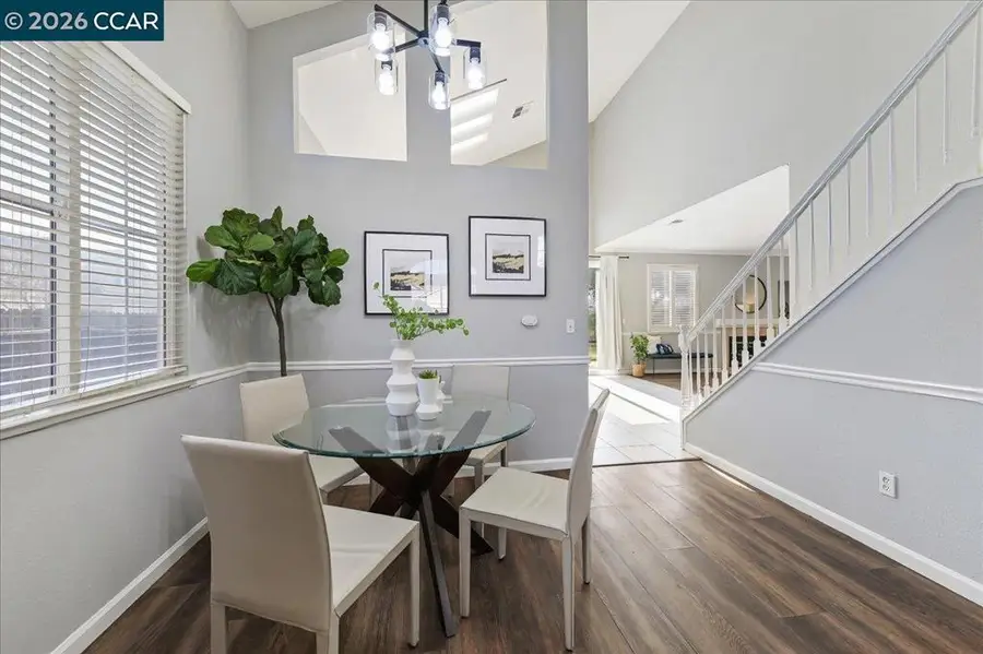 1100 Cherry Blossom Ln, Tracy, CA 95377 - Image #3