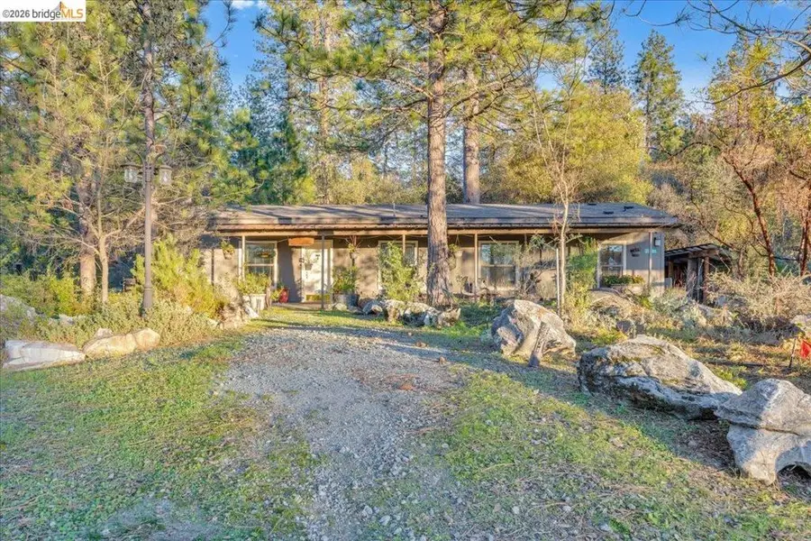 22389 Parrotts Ferry Rd, Sonora, CA 95370 - #2
