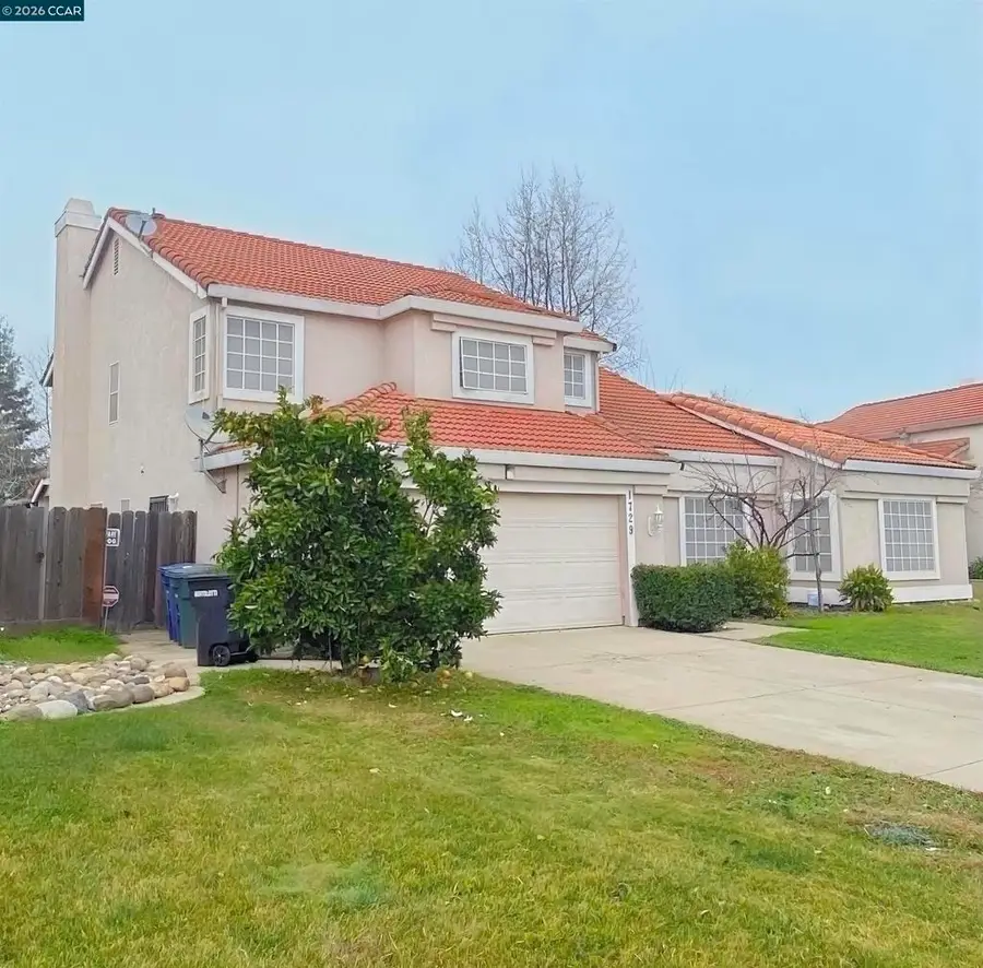 1729 Alum Rock Ct, Modesto, CA 95358 - Image #3