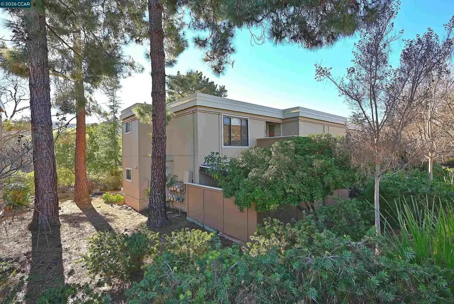 1857 Golden Rain Rd #1, Walnut Creek, CA 94595 - #2