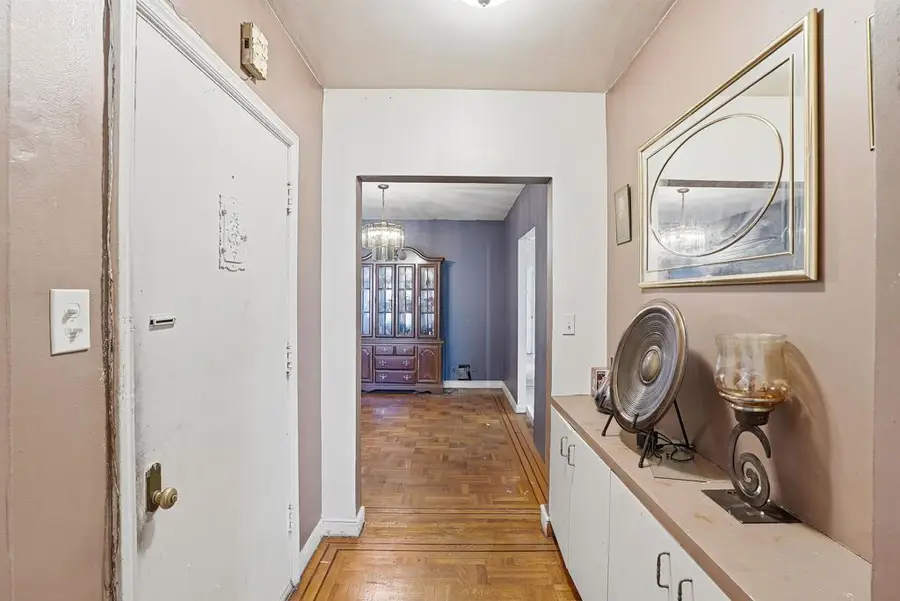 1347 Shafter Ave, San Francisco, CA 94124 - Image #3