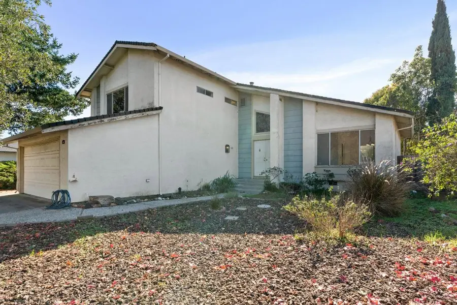 1204 Stirling Dr, Rodeo, CA 94572 - #2