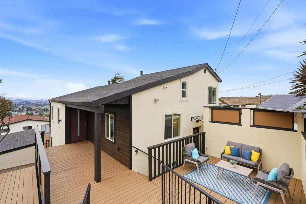 5950 Monterey Ave, Richmond, CA 94805 - #1