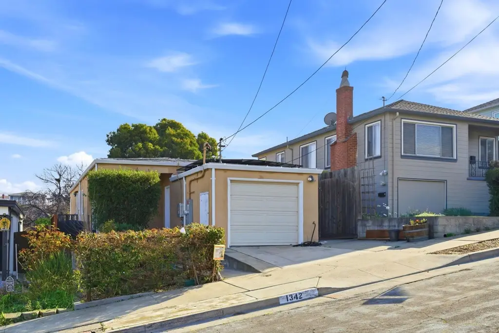 1342 S 57th St, Richmond, CA 94804 - #1