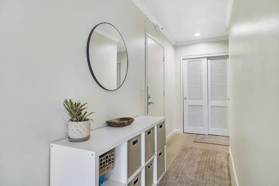 407 Orange St #410, Oakland, CA 94610 - #2